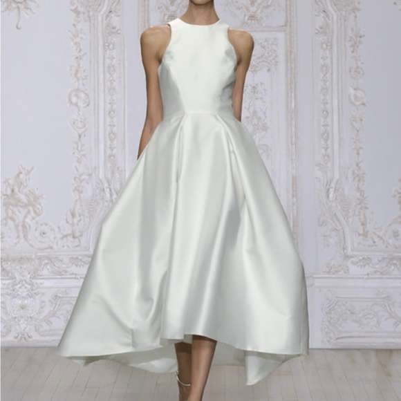 Monique Lhuillier Dresses & Skirts - Monique Lhuillier Cream High Low Dress